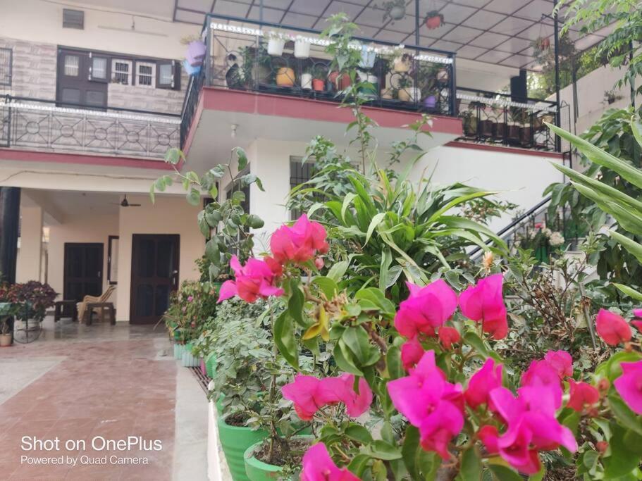 The Wintercrest Villa Dharamshala Exterior photo